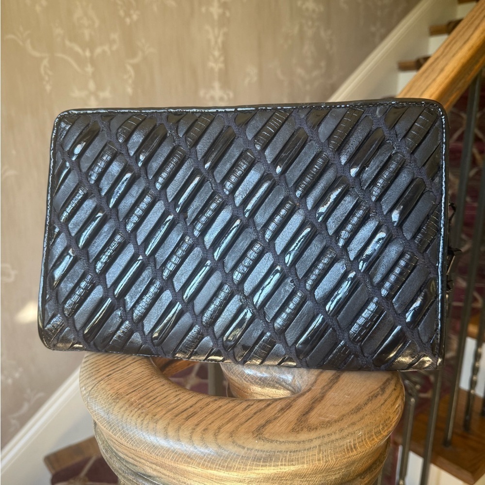 VALERIE BARAD ladies, black patent, leather clutch preowned good condition - Picture 2 of 15